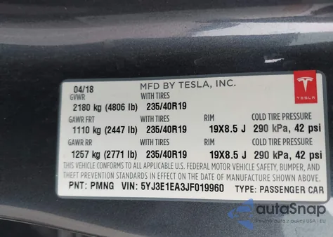 2018 Tesla Model 3 Long Range/Mid Range from USA, damaged, VIN 5YJ3E1EA3JF019960